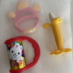ベビー用歯固め ラトル 3点セットのサムネイル