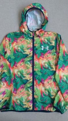 UNDER ARMOUR 花柄 フラワー ウィンドブレーカー - メルカリ