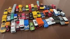 トミカ ミニカー 約50台 セットのサムネイル