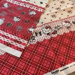 1m 新品 Hello Kitty かわいいキティちゃん 生地のサムネイル
