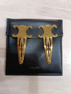 即購入歓迎】CELINE トリオンフヘアクリップ ヘアピンゴールド 2個