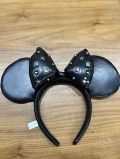 ディズニーカチューシャ　レザー　スタッズのサムネイル