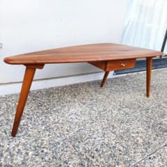 天然木無垢材 ３本脚 変形 テーブル ミッドセンチュリー 北欧 ヴィンテージ 天然木無垢材 3本脚 変形 テーブル ミッドセンチュリー 北欧