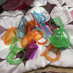 カラフルプラスチッククリップ 15個セットのサムネイル