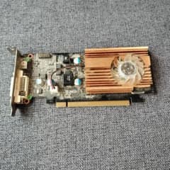■グラフィックボード 本体 PCパーツのサムネイル