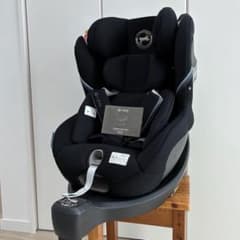 サイベックス シローナ　SX2i-Size チャイルドシート　新生児インレイ付 サイベックス シローナ SX2i-Size チャイルドシート 新生児インレイ付