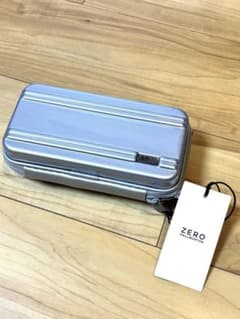 新品・未使用　ZERO HALLIBURTON ポリカポーチのサムネイル