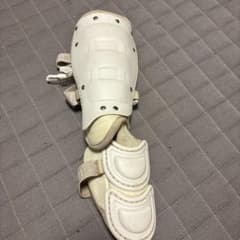野球フットガードのサムネイル