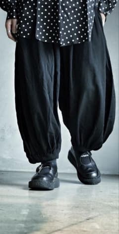 ブラックコムデギャルソン ポリエステル縮バルーンパンツ 2025AW L