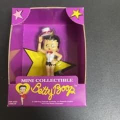 フィギュアのサムネイル