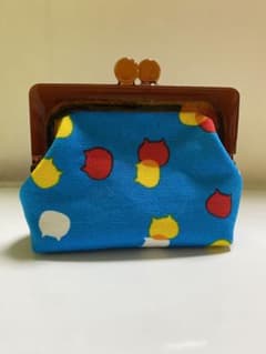 ハンドメイド　がま口ポーチ　小物入れのサムネイル