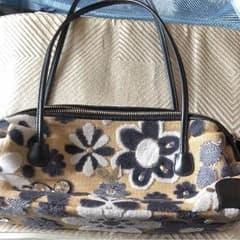 Think Bee! バッグのサムネイル
