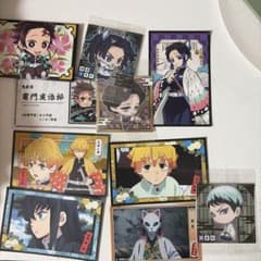 鬼滅の刃カード、シール、缶バッジのサムネイル