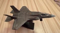 F35 戦闘機 プラモデル トップガン 模型 f35 Fー35のサムネイル