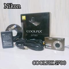 Nikon ニコン COOLPIX S700 箱 充電器 バッテリー付き Nikon ニコン COOLPIX S700 箱 充電器 バッテリー付き - メルカリ