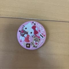 ハローキティ 刺繍缶バッジ ピンクのサムネイル