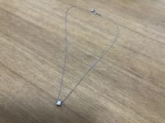 ヴァンドームアオヤマ　一粒ダイヤ　ネックレスのサムネイル