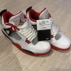 Nike Air Jordan 4 Retro GS スニーカーのサムネイル
