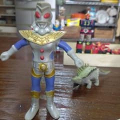 ウルトラマンキング　当事物　お値下げのサムネイル