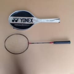 値下げ　YONEX Carbonex 8 バドミントンラケット ケース付きのサムネイル