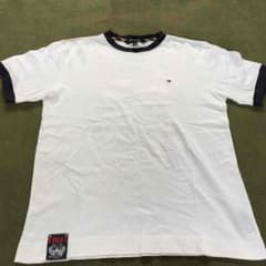 アキラ様専用。。  トミーヒルフィガー Tシャツのサムネイル