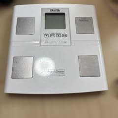 TANITA 体脂肪計・体組成計 ホワイト　bc-705Nのサムネイル