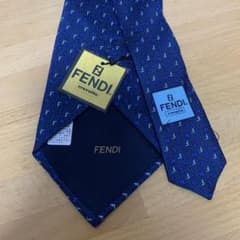 【新品未使用】FENDIネクタイのサムネイル