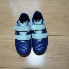 UMBRO サッカートレーニングシューズ 18cm ブルーのサムネイル