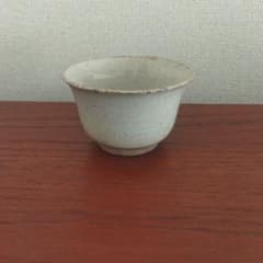 白釉小服茶碗　（志野、瀬戸、高取、古唐津、李朝） 白釉小服茶碗 （志野、瀬戸、高取、古唐津、李朝） - メルカリ