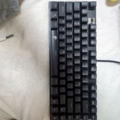 E-YOOSO Z-88 ゲーミングキーボード 本体のサムネイル
