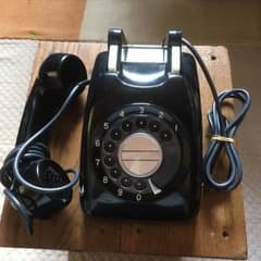 懐かしさ黒電話のサムネイル