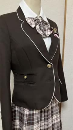 卒業式、セレモニー、スーツ、女の子160のサムネイル