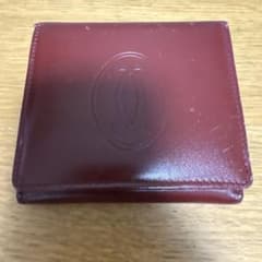 や*ん様 Cartier 二つ折り財布 ボルドーのサムネイル