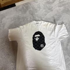 A BATHING APE ホワイト Tシャツ Mのサムネイル