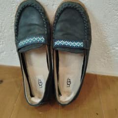 UGG モカシン スリッポン ネイビー