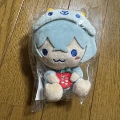 海外限定Labubu 14周年 スタッフ限定 ギフトボックス キーホルダー