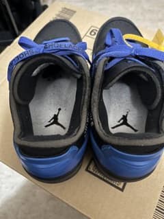 Off-White Air Jordan 1 ブラック/ブルーのサムネイル