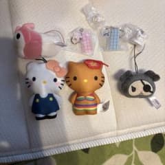 ハローキティ ぬいぐるみ・キーホルダーセットのサムネイル