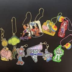 トイストーリー　ツインチャーム　にじほしキャンディ他　キーホルダーまとめ売りのサムネイル