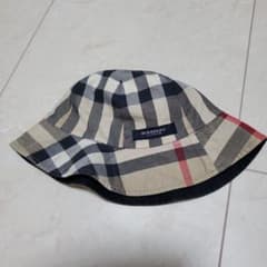 BURBERRY　バーバリー　ベビー　帽子のサムネイル