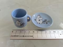 【希少・美品】ムーミン ミニチュア カップ＆ソーサー 陶器 ミニ食器コレクションのサムネイル
