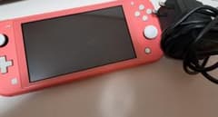 Nintendo Switch Lite コーラル 充電器付きのサムネイル