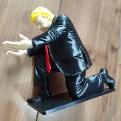 フィギュアのサムネイル