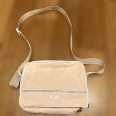 courreges クレージュ　ショルダーバッグ　ピンクのサムネイル