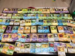 値下げしました！！旧ポケモンカードのサムネイル