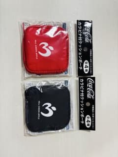 Mrs. GREEN APPLE・Coca-Cola ポーチ 赤 黒 2点セットのサムネイル