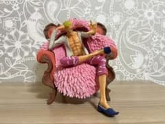 『お値下げ中！』ワンピース ONEPIECE ドフラミンゴ フィギュアのサムネイル