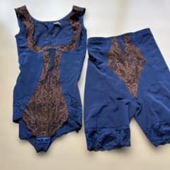 美品即発送！グラントイーワンズ ララドー75、ガードル70 2点セット