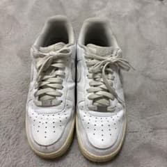NIKE AIR FORCE 1 ホワイト スニーカー　シューズキーパーありのサムネイル
