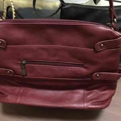 値下げしました  新品 ショルダーバック男女兼用のサムネイル
